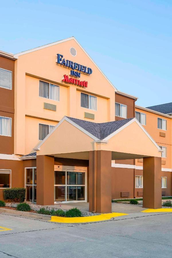 Fairfield Inn & Suites Holland Exterior photo